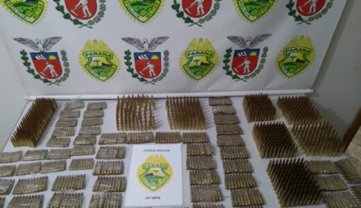 Polícia Militar apreendeu mais de mil e quatrocentas munições de fuzil em Laranjeiras do Sul.